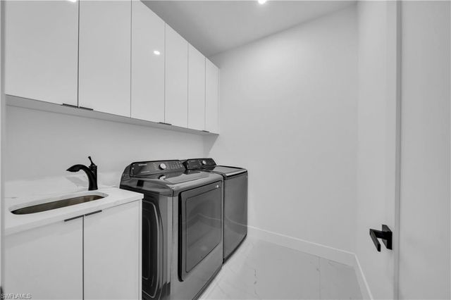 2218 SW 15th AVE, Cape Coral, FL 33991