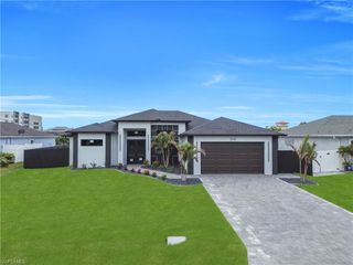 2218 SW 15th AVE, Cape Coral, FL 33991