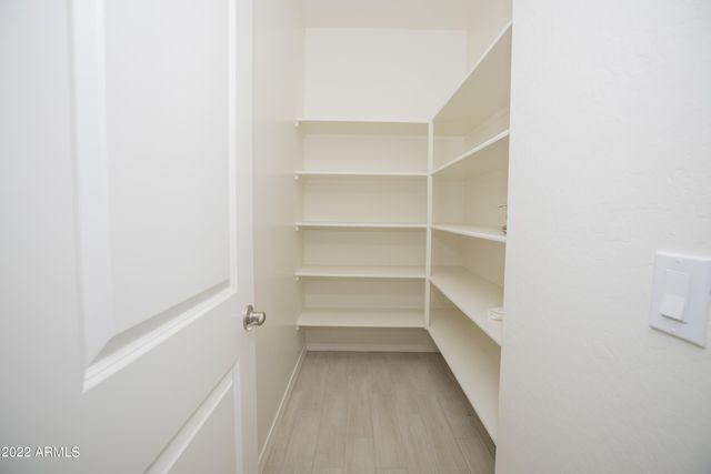 8437 W MEDLOCK Drive 035, Glendale, AZ 85305