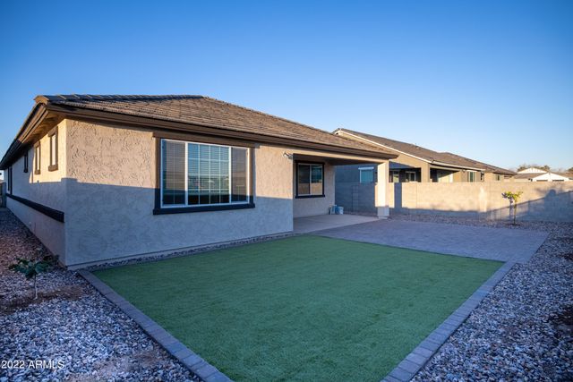 8437 W MEDLOCK Drive 035, Glendale, AZ 85305