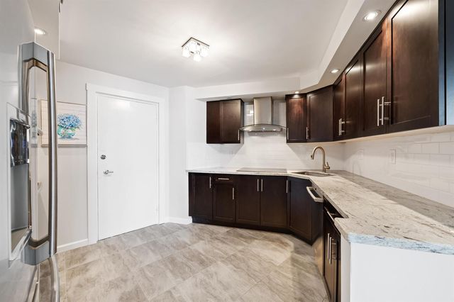 3800 GALT OCEAN Drive 1009, Fort Lauderdale, FL 33308