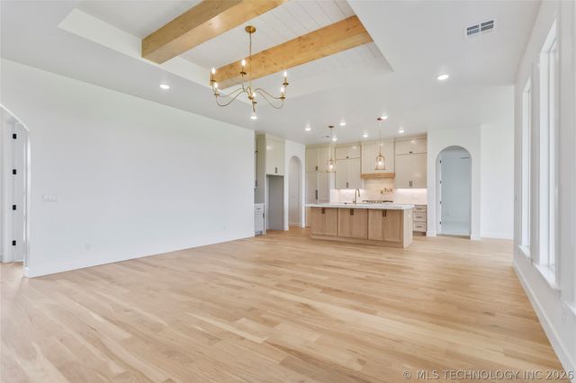 11215 S 217th East Avenue, Broken Arrow, OK 74014