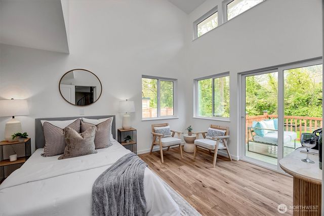 560 NE Alder Street, Issaquah, WA 98027