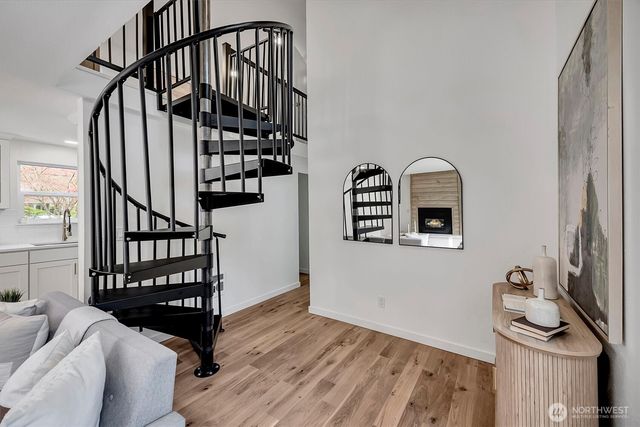 560 NE Alder Street, Issaquah, WA 98027