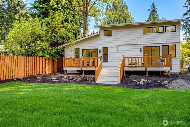 560 NE Alder Street, Issaquah, WA 98027