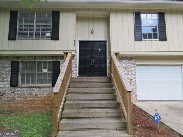 467 PINEBURR Lane, Stone Mountain, GA 30087