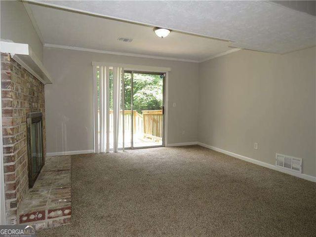 467 PINEBURR Lane, Stone Mountain, GA 30087