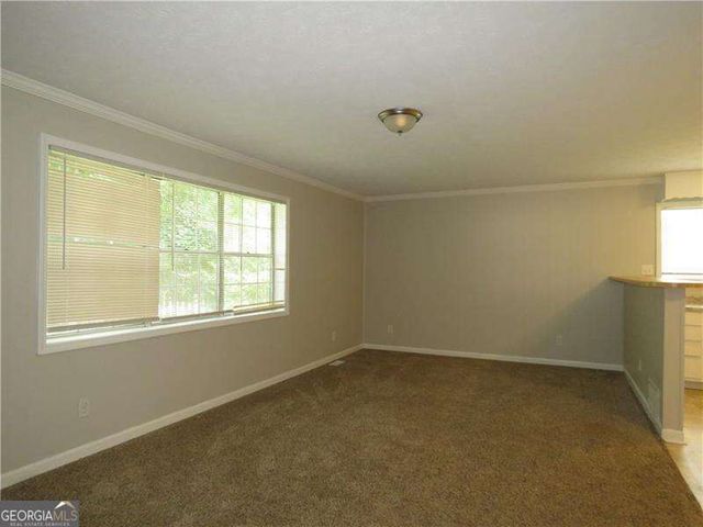 467 PINEBURR Lane, Stone Mountain, GA 30087