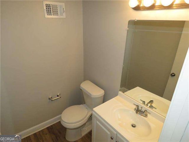 467 PINEBURR Lane, Stone Mountain, GA 30087