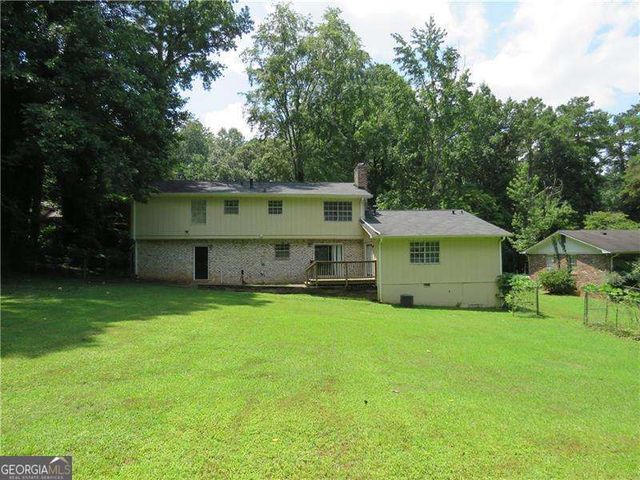 467 PINEBURR Lane, Stone Mountain, GA 30087