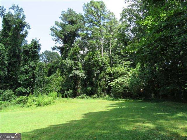 467 PINEBURR Lane, Stone Mountain, GA 30087