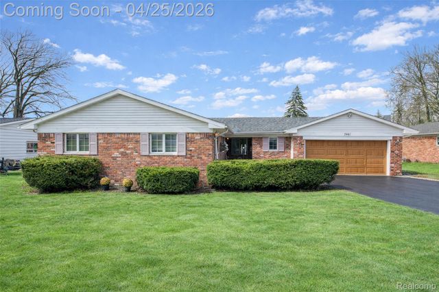7461 Biscayne Avenue, White Lake Charter Township, MI 48383
