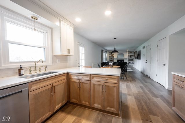 108 Downing Court, Noblesville, IN 46060