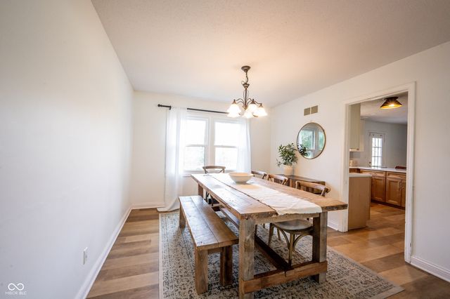 108 Downing Court, Noblesville, IN 46060