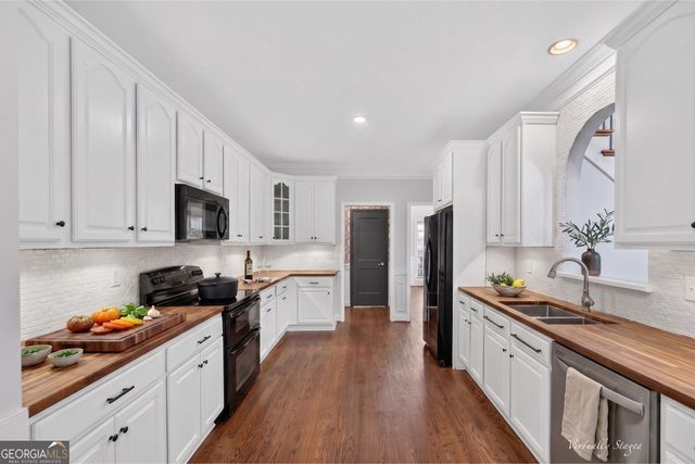 4631 Crooked Creek Lane, Villa Rica, GA 30180