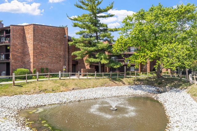 14505 Central Court PH4, Oak Forest, IL 60452