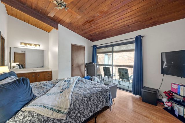 14505 Central Court PH4, Oak Forest, IL 60452