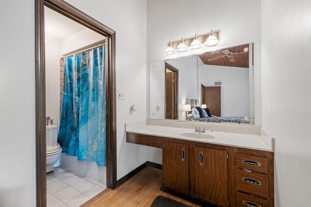 14505 Central Court PH4, Oak Forest, IL 60452