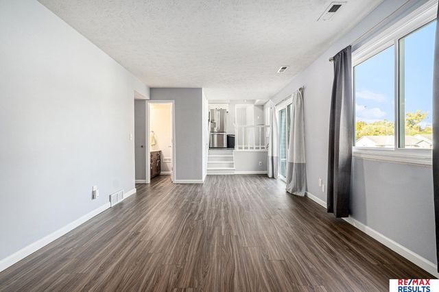 3514 Lynnwood Drive, Bellevue, NE 68123