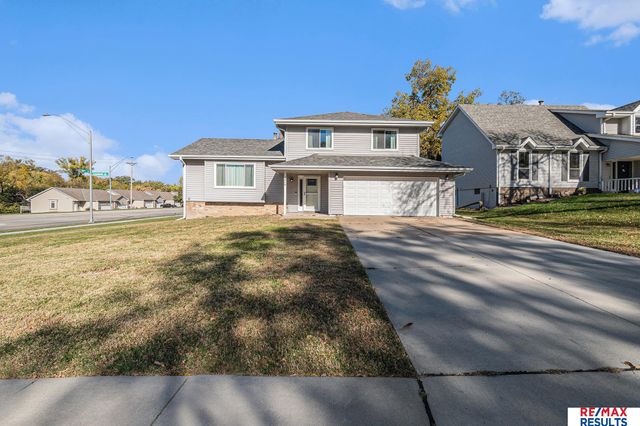 3514 Lynnwood Drive, Bellevue, NE 68123