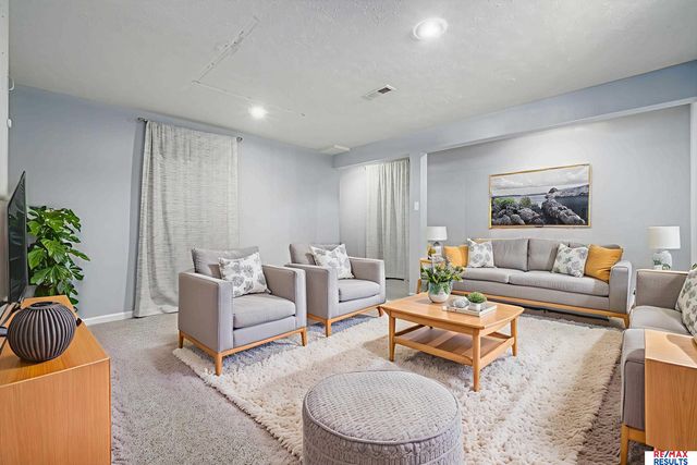 3514 Lynnwood Drive, Bellevue, NE 68123