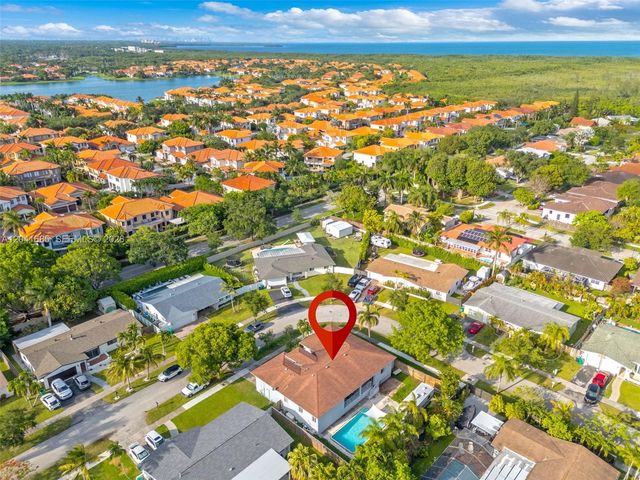7950 SW 196th Ter, Cutler Bay, FL 33189