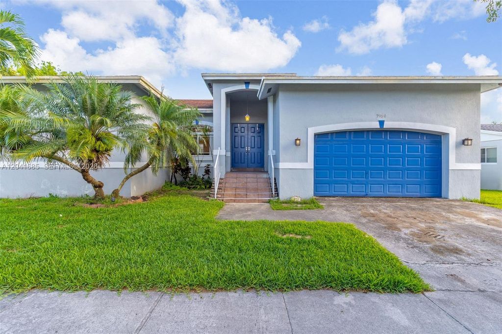 7950 SW 196th Ter, Cutler Bay, FL 33189
