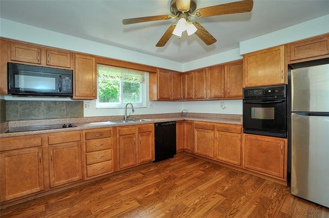 1617 Old Beulah Road, Churchill Boro, PA 15235
