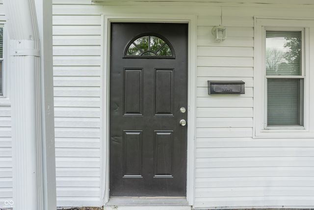 4018 Kalmar Drive, Indianapolis, IN 46222