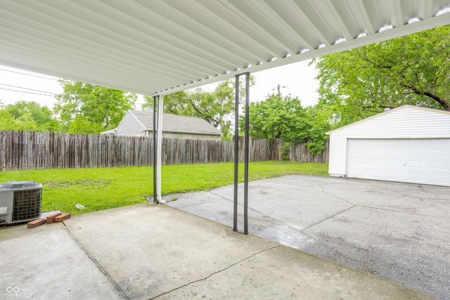 4018 Kalmar Drive, Indianapolis, IN 46222