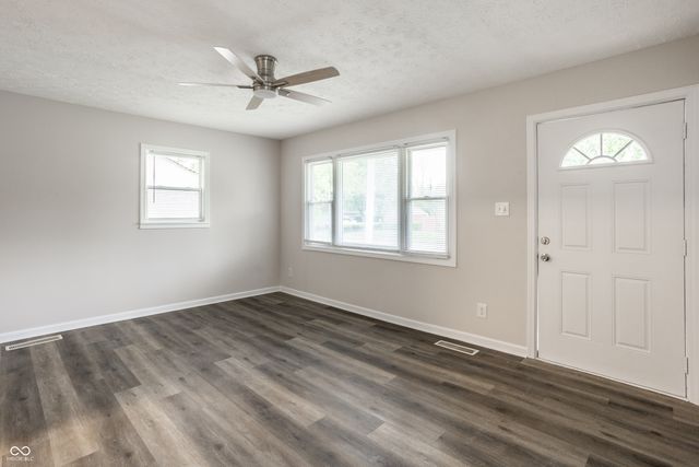 4018 Kalmar Drive, Indianapolis, IN 46222