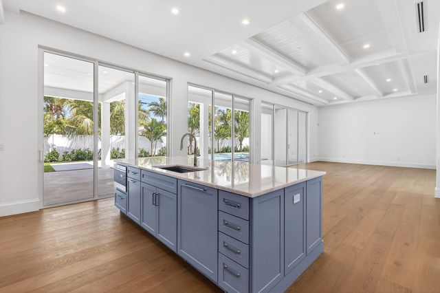 192 River Drive, Jupiter, FL 33469