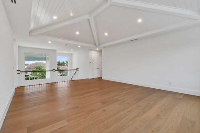 192 River Drive, Jupiter, FL 33469