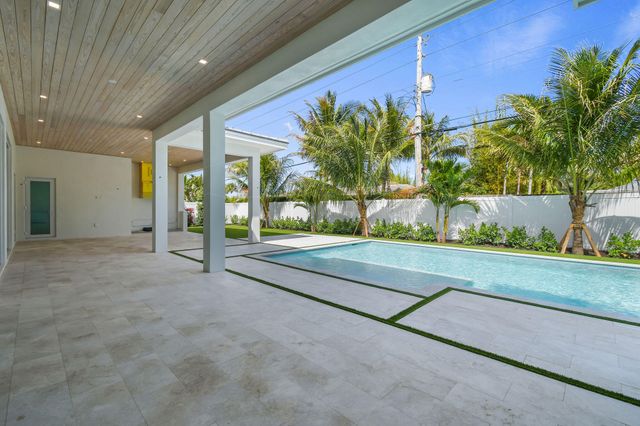 192 River Drive, Jupiter, FL 33469