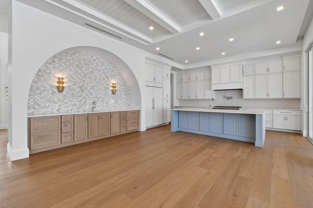192 River Drive, Jupiter, FL 33469
