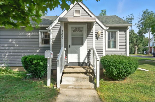 300 Lenawee Street, Durand City, MI 48429