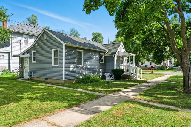 300 Lenawee Street, Durand City, MI 48429