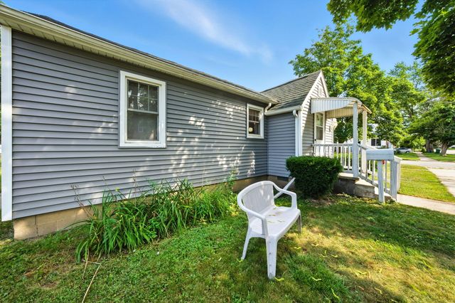 300 Lenawee Street, Durand City, MI 48429