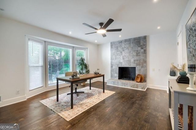 2368 Fenhurst Place, Dunwoody, GA 30338
