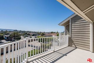 225 S Lucia Avenue C, Redondo Beach, CA 90277