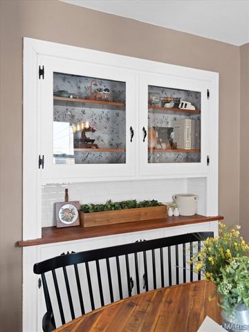 14 N 41st Street, Belleville, IL 62226