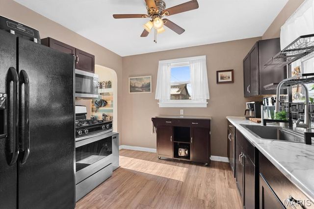 14 N 41st Street, Belleville, IL 62226