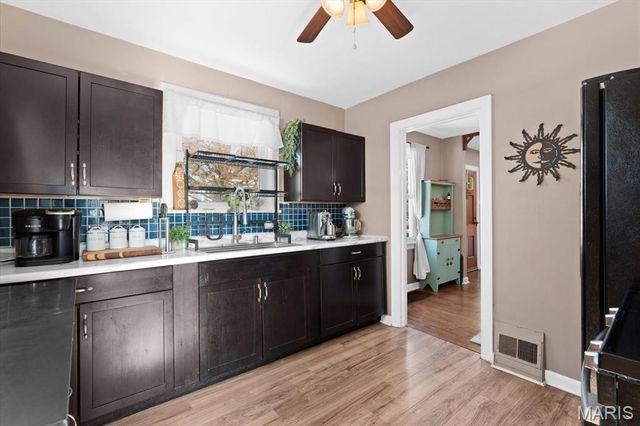 14 N 41st Street, Belleville, IL 62226