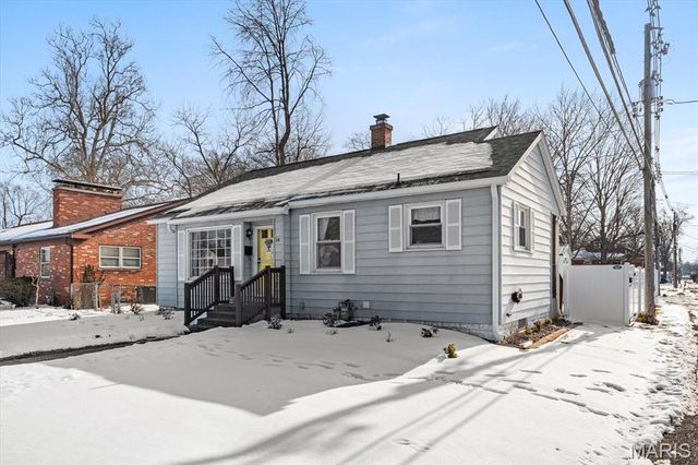 14 N 41st Street, Belleville, IL 62226