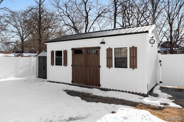 14 N 41st Street, Belleville, IL 62226