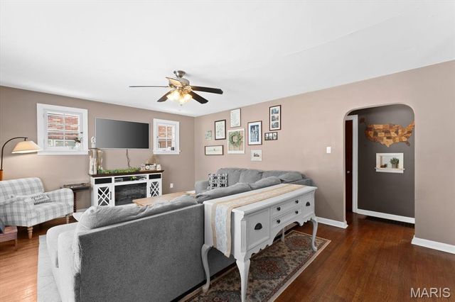 14 N 41st Street, Belleville, IL 62226