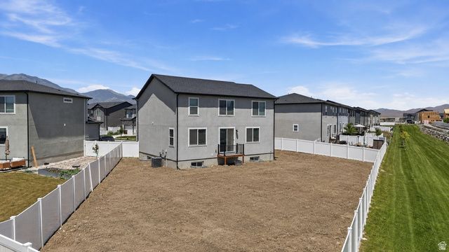 5082 N DAMPER DR, Eagle Mountain, UT 84005