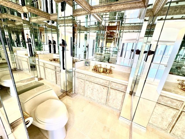 2000 Island Boulevard 1801, Aventura, FL 33160