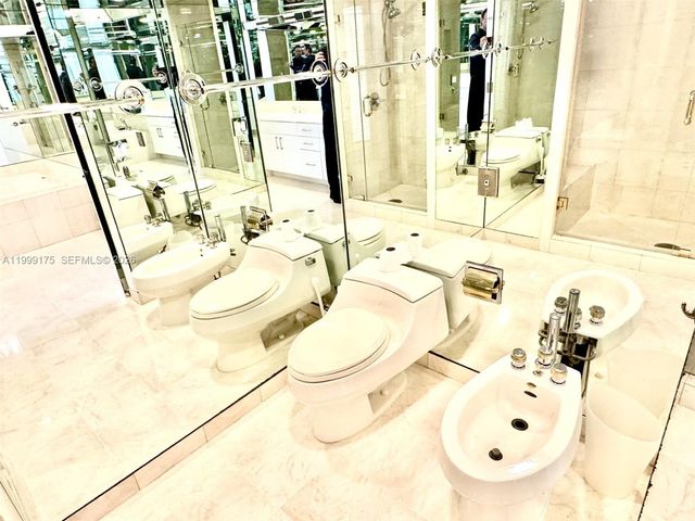 2000 Island Boulevard 1801, Aventura, FL 33160