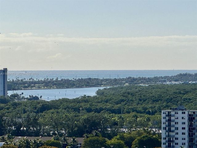 2000 Island Boulevard 1801, Aventura, FL 33160